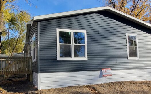 Beautiful Double-Wide!!! With 6 Months of Free Lot Rent!!