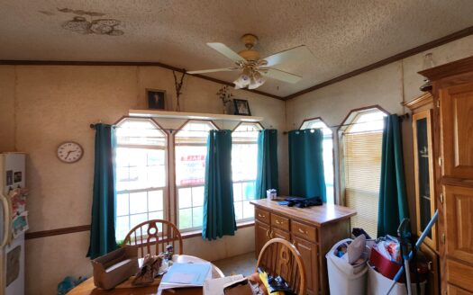 Special Circumstances! Deal of a LIFETIME! Can Even Come Furnished!