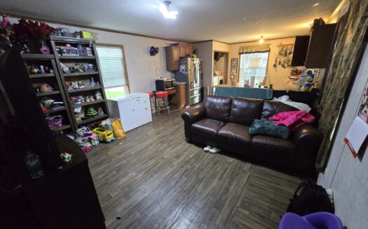 Many Updates! 3 Bedroom 2 Bathroom!